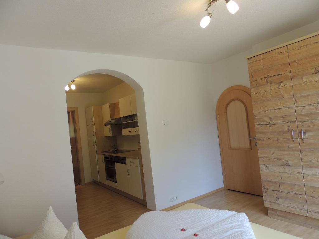 Haeus'L Am Ruan Aparthotel Берванг Стая снимка