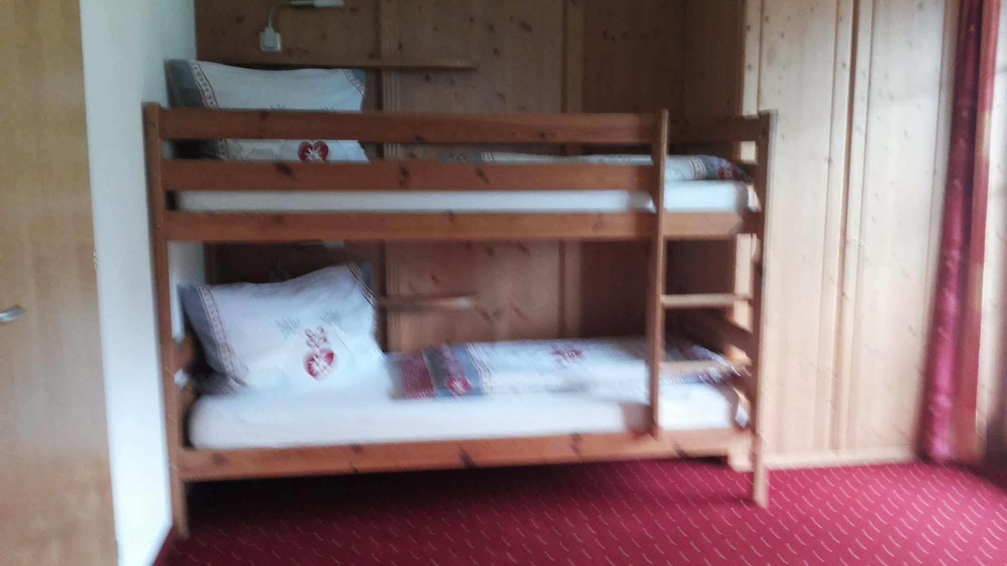 Haeus'L Am Ruan Aparthotel Берванг Екстериор снимка